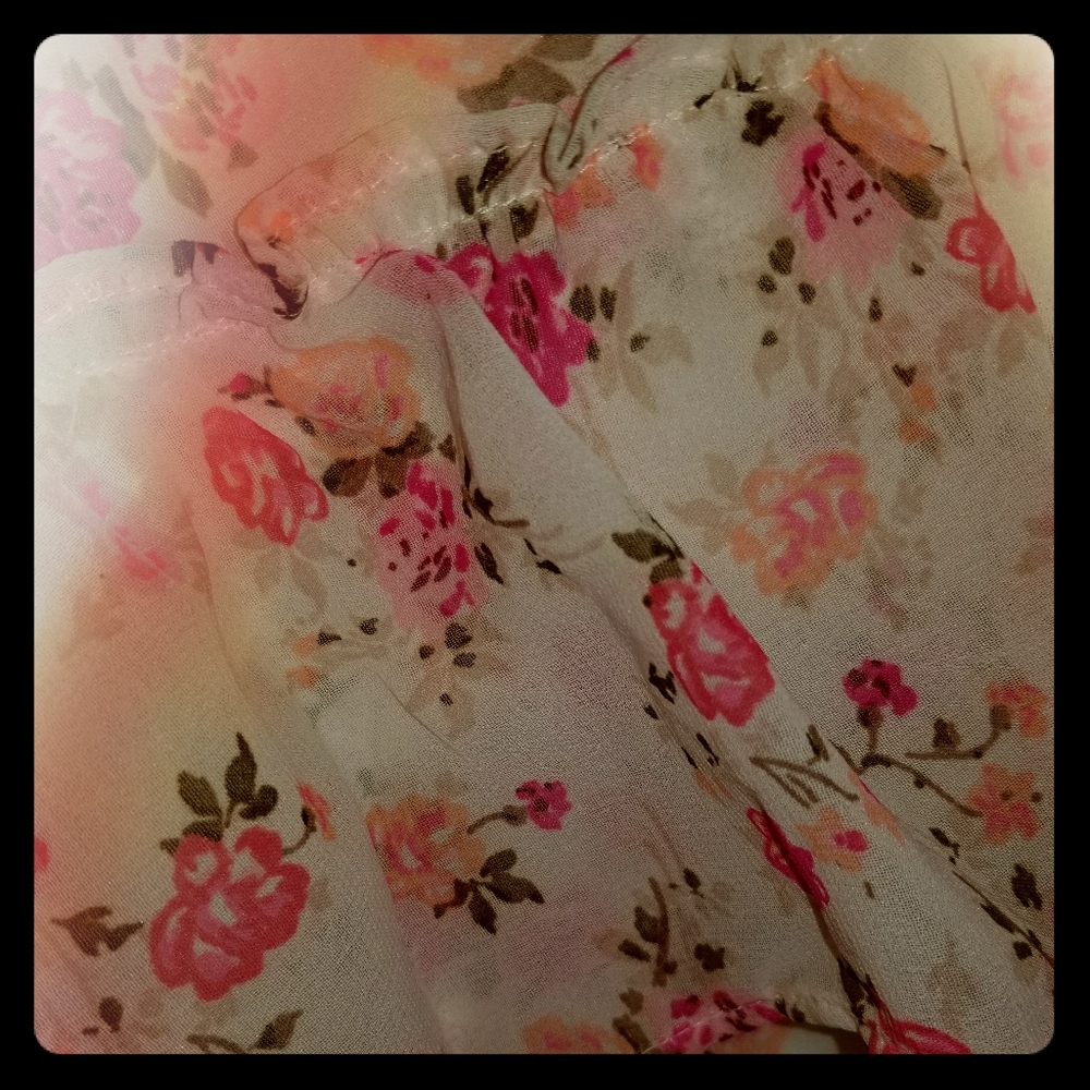 Ruffle High-low skirt